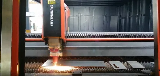 Servizio di taglio laser per saldatura piegatura piegatura CNC in acciaio inossidabile personalizzato per lavorazione di lamiere di alta precisione